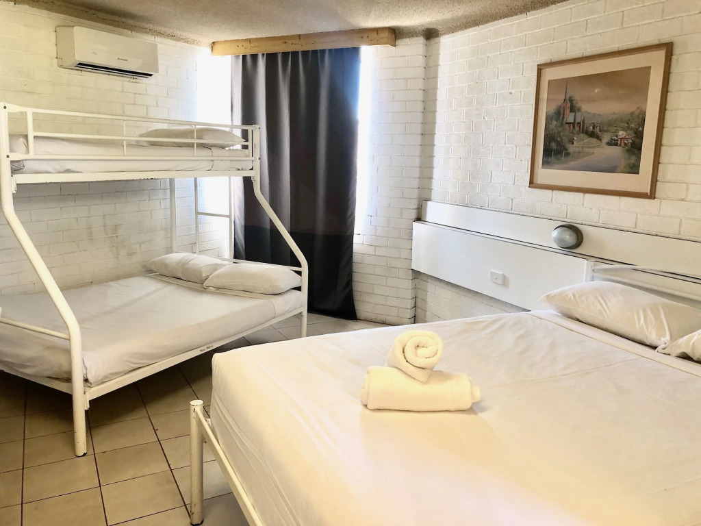 Marco Polo Motor Inn Sydney Hotel