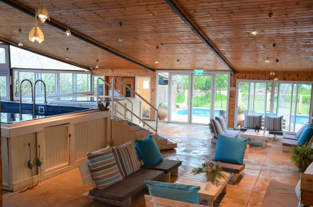 Huge Villa In Kibbutz Dafna