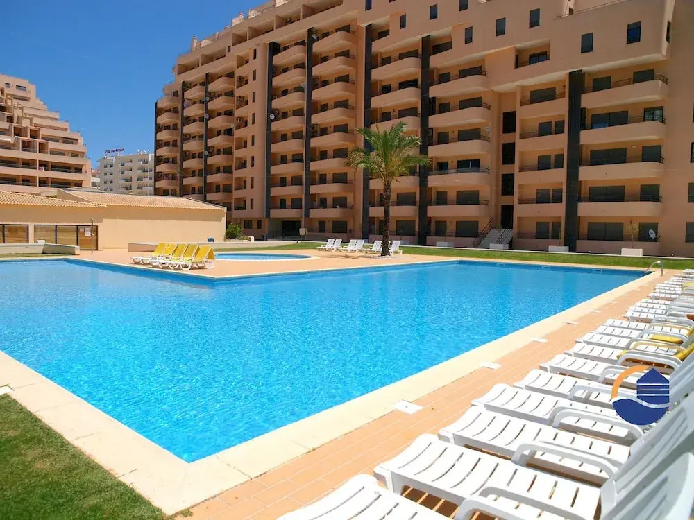 16 in Portim o With 2 Bedrooms and 2 Bathrooms