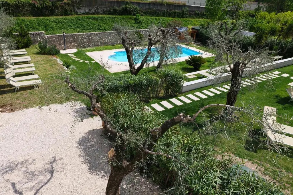 Borgo degli Ulivi Residence