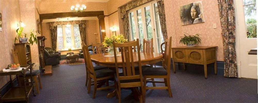 Cathedral Inn