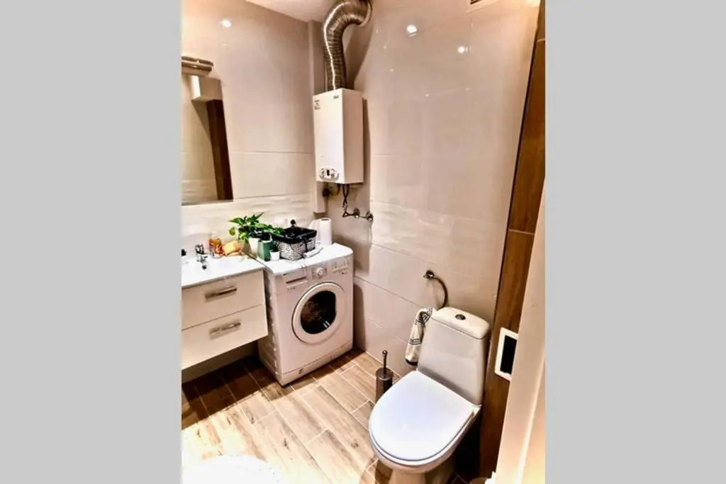 Charming Local Apartment In The City Center