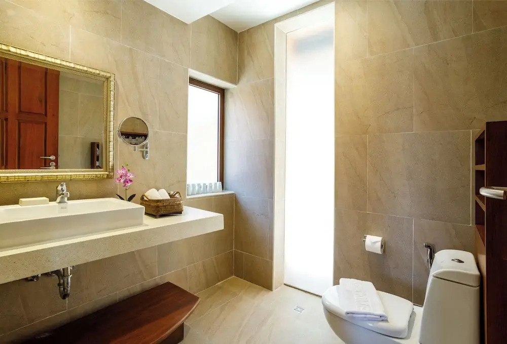 5 BR Seaview Pool Villa Nambo in Panwa
