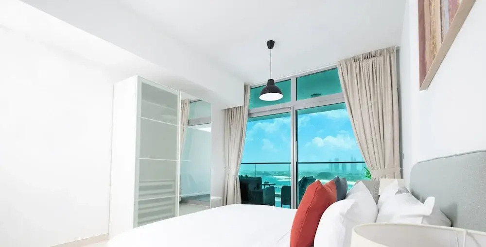LUX - Opulent Island Suite 6