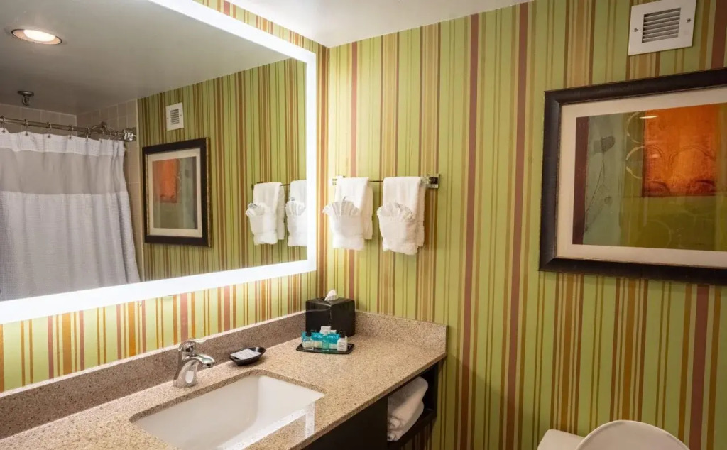 Crowne Plaza Hotel Dayton