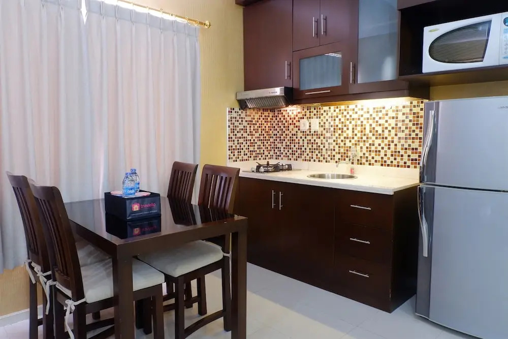 Cosmo Terrace Apartment with Direct Access to Thamrin City Mall