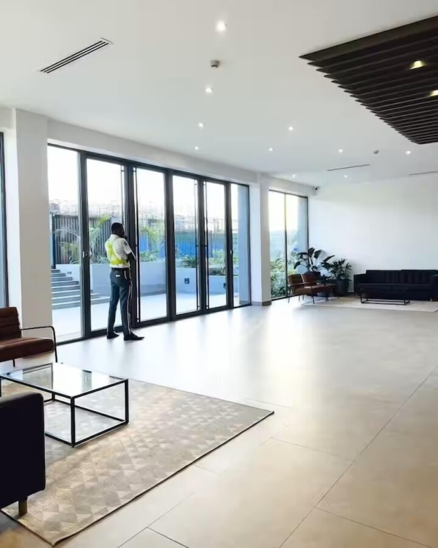 Peravi Suites at Loxwood