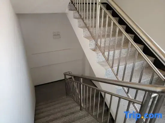Haikou Zhouren Apartment (Wanda Plaza Convention and Exhibition Center)