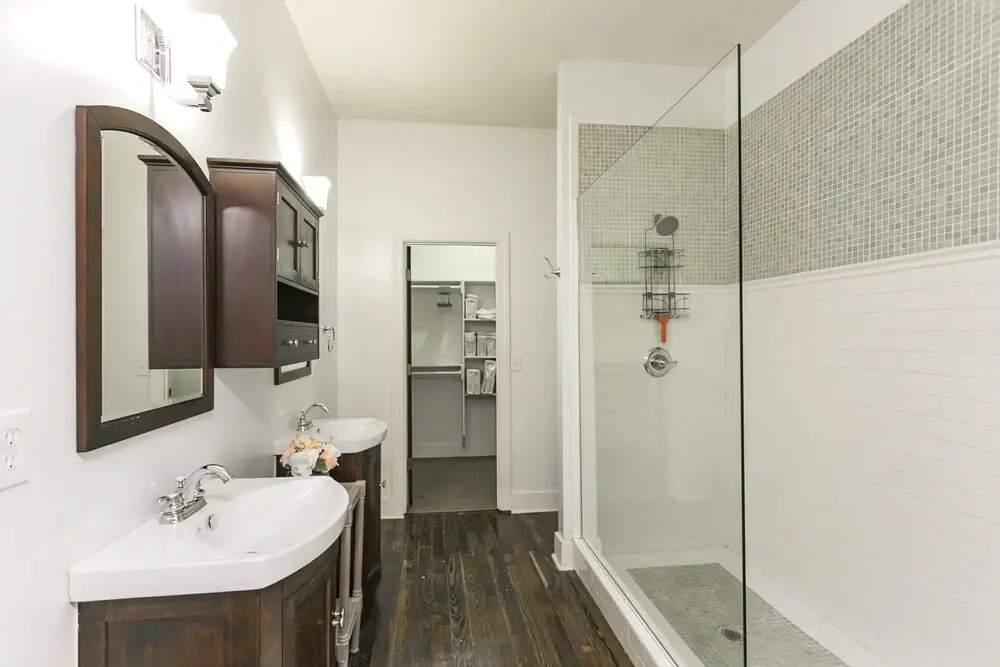 Gorgeous Home 7 Min to Dtwn + Walk to The Pharmacy