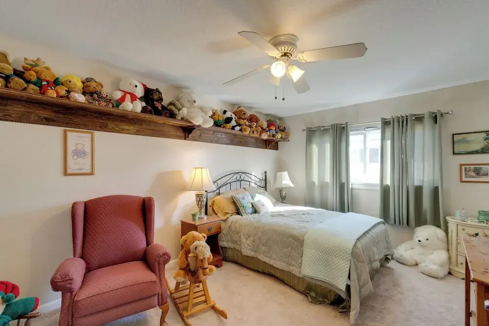 4 Mi to Port Charlotte Beach Park: Gem w/ Pool