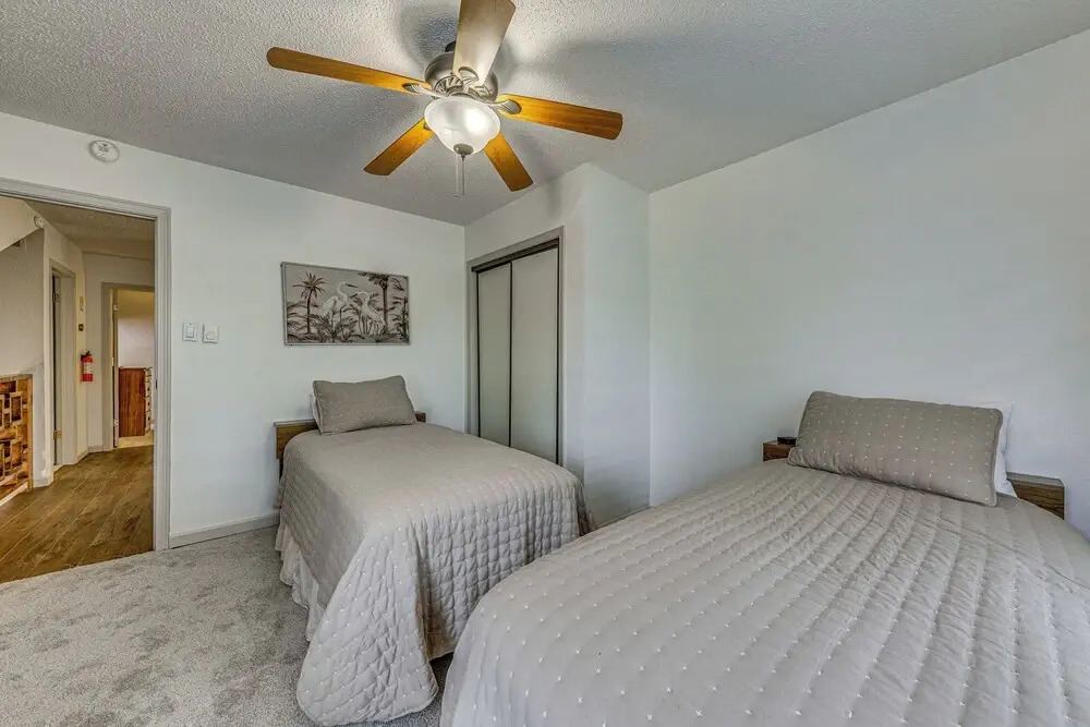 Spacious Ruidoso Retreat w/ Hot Tub & 2 Kitchens!