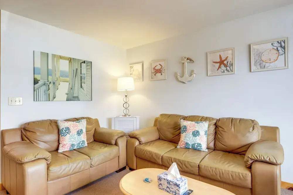 Wells Vacation Rental ~ 1 Mi to Beach Access!