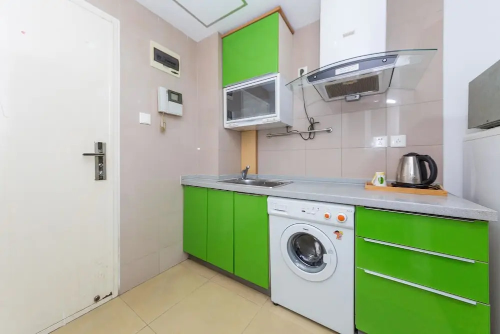 Mike168 Service Apartment Saintland Shop