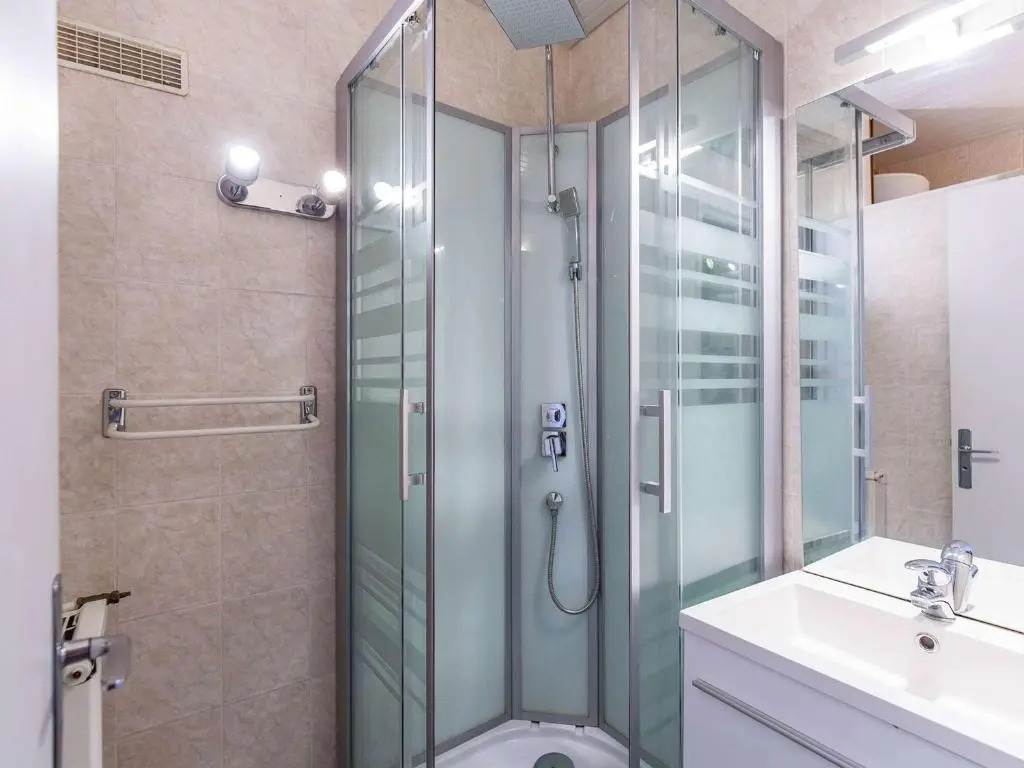 Appartement Gourette, 2 pièces, 6 personnes - FR-1-400-75
