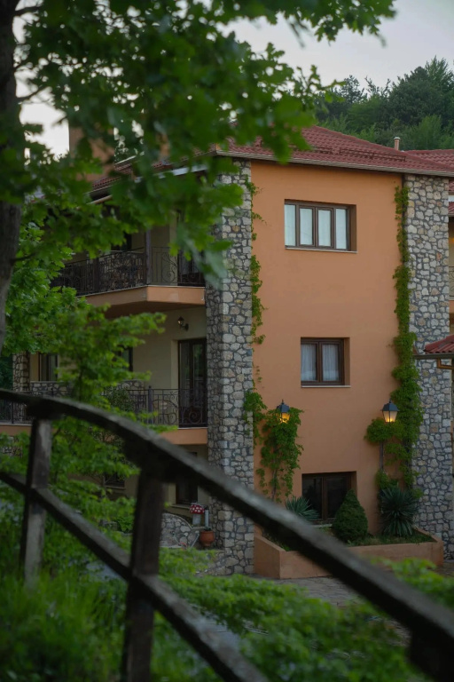 Отель Elaton by Doukas Grand Resort