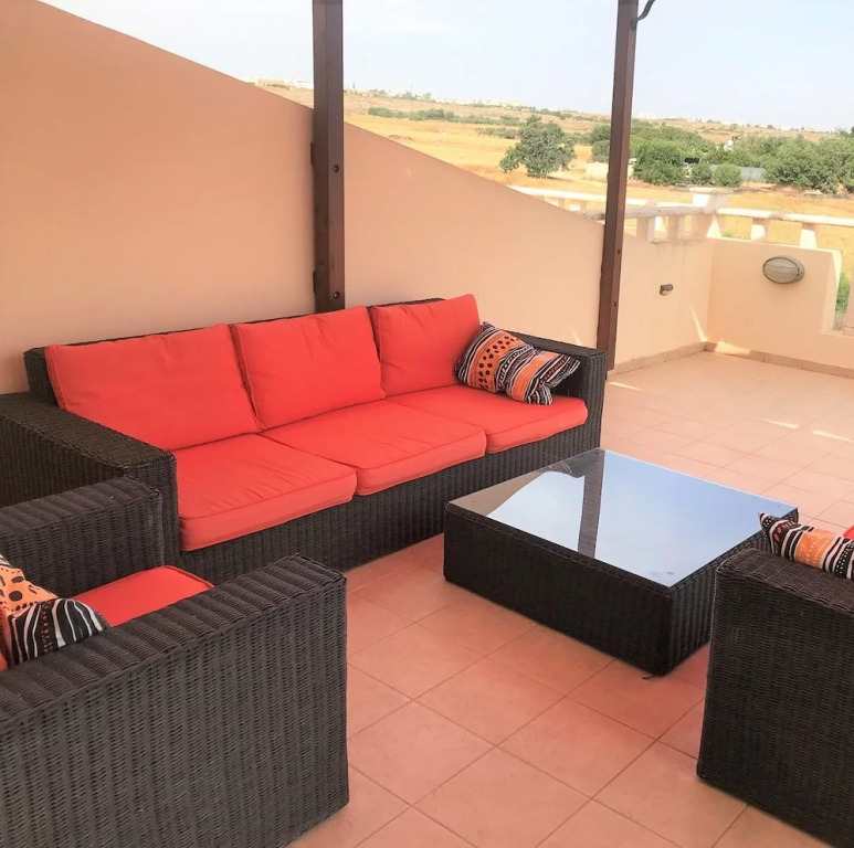 Seaview Apartment
