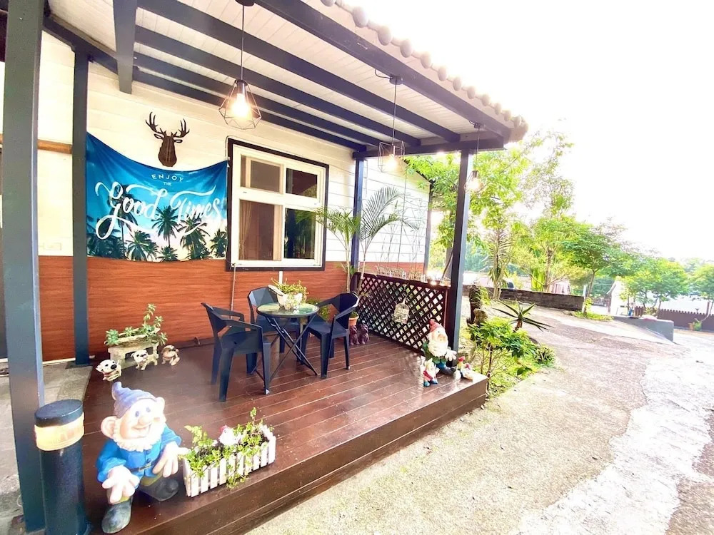 Yue Ya Villa