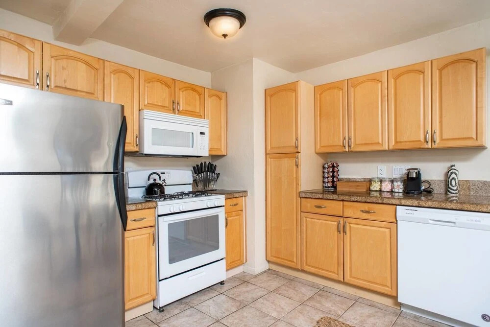 Charming 5br/3.5ba Mission Beach Home by Domio