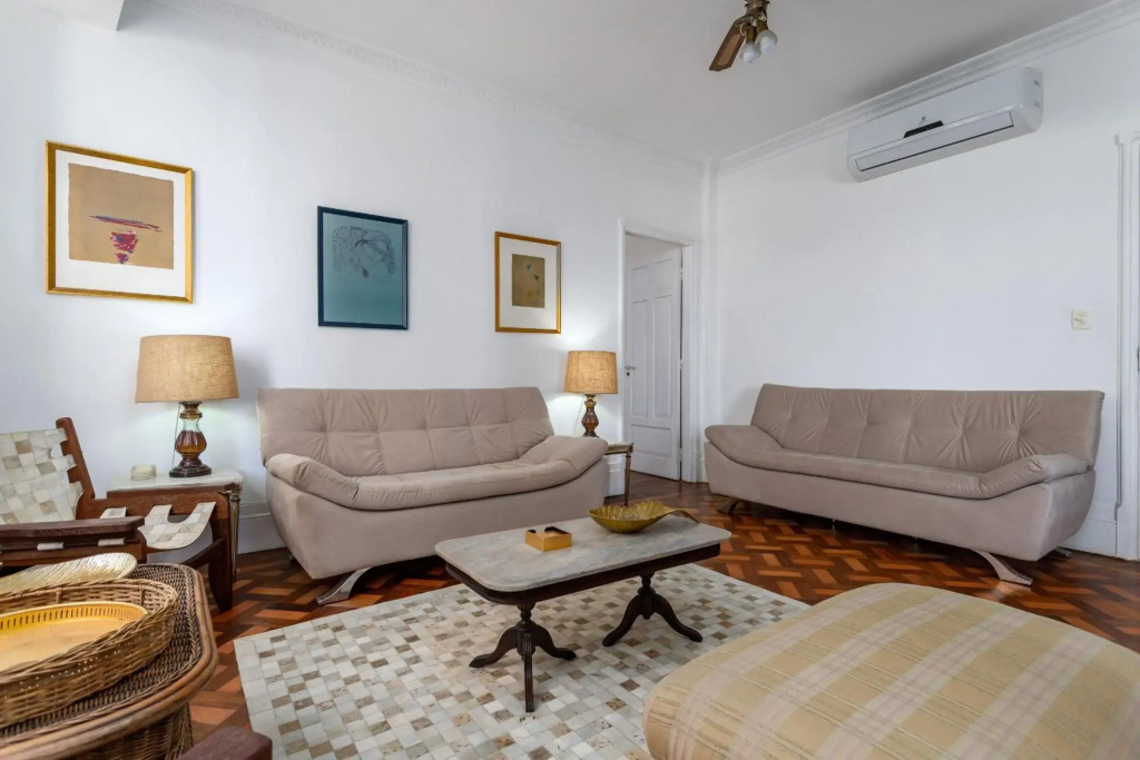 Pineapples BI701 - Apartamento 2 quartos em Copacabana com vista para o mar à 50m da praia