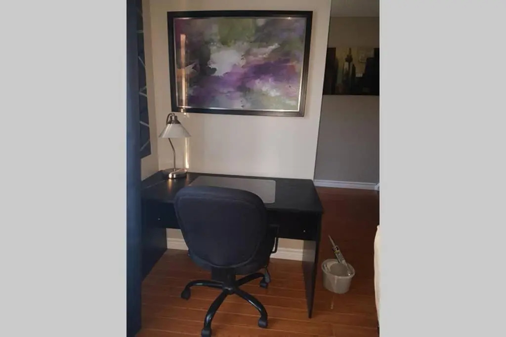 Sarnias Hidden Gem - 3 BR/2 BA by College/Hwy/Arena