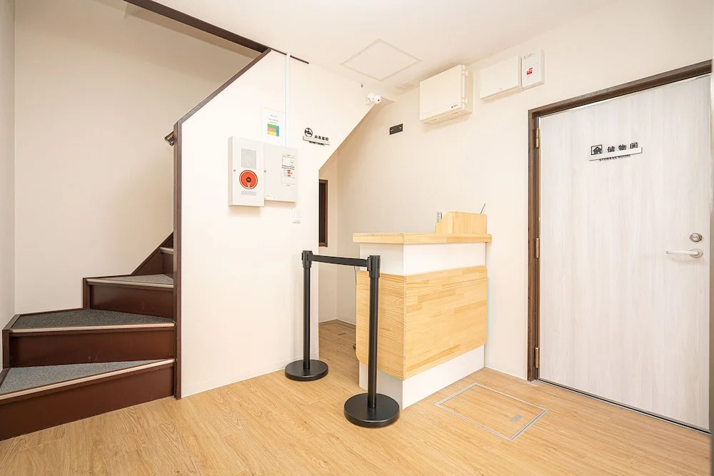 ZAITO Tokyo Luna Lane Economy Inn