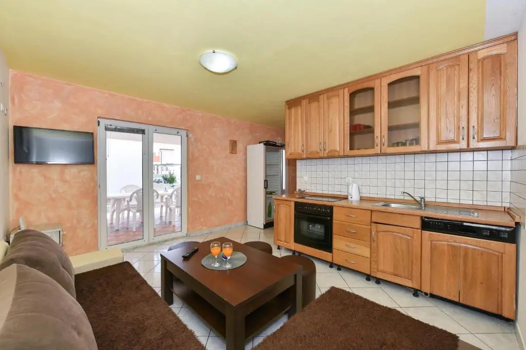Apartments Krepo