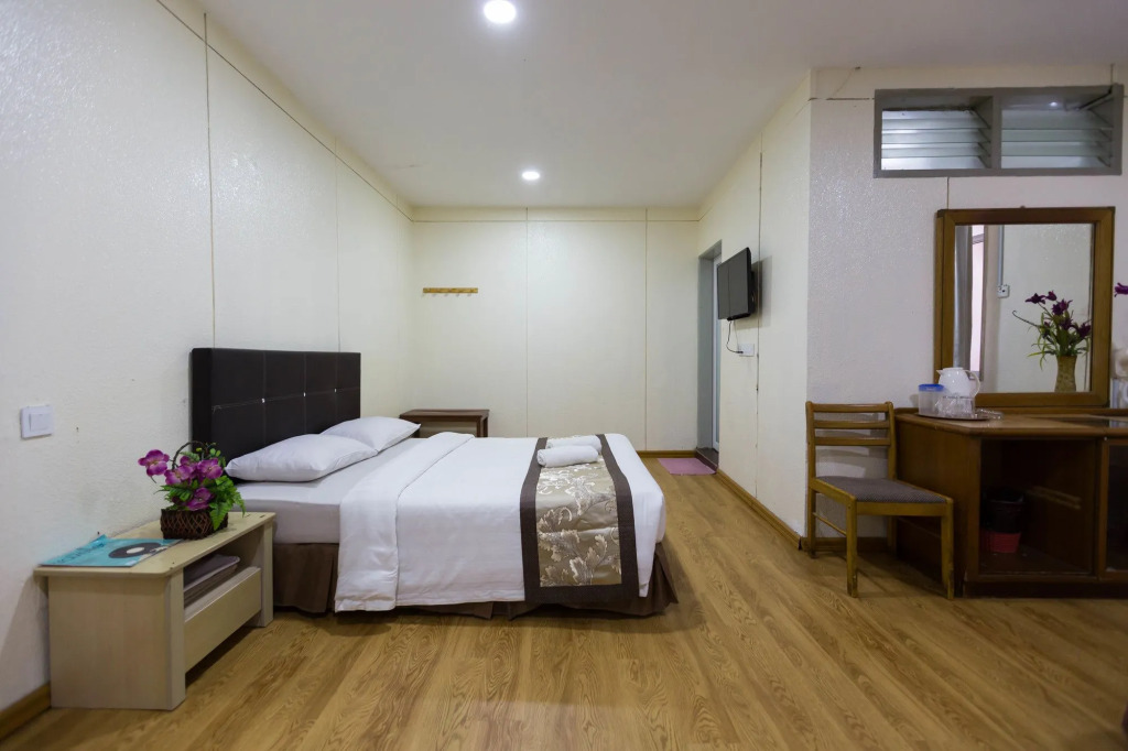 Sabrina Court Hotel