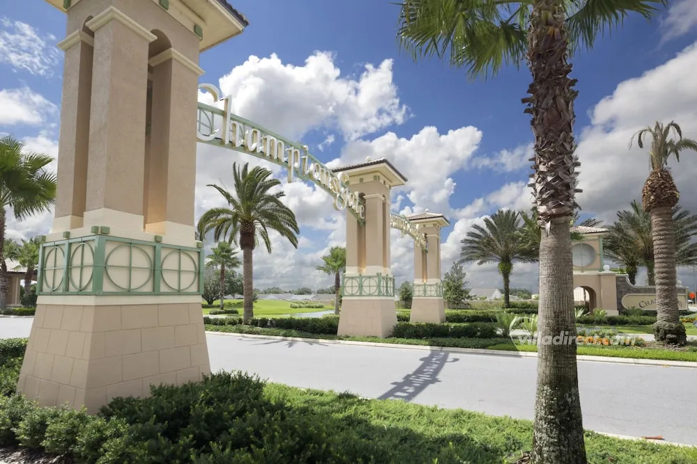 Disney Daze Villa - 5 bed Windsor Hills pool home