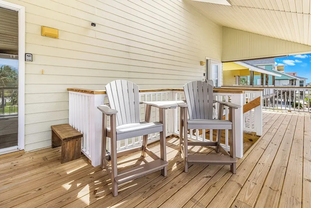 Salty Dog by Southern Vacation Rentals