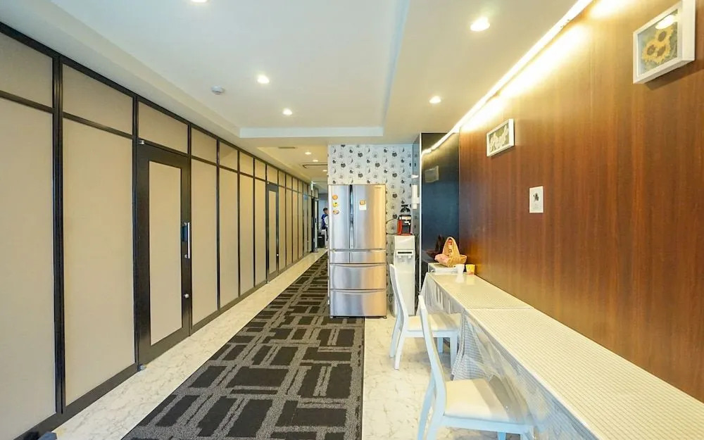 Dian Hotel Namba - Hostel