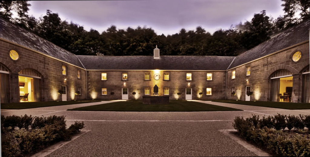 Close House