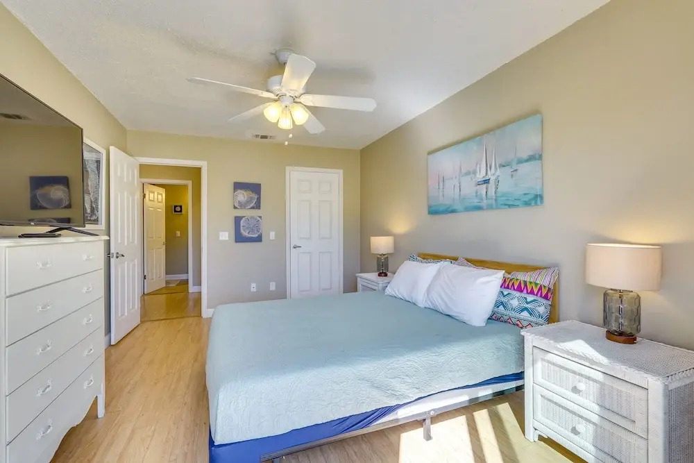 Panama City Beach Home: Steps to the Ocean!