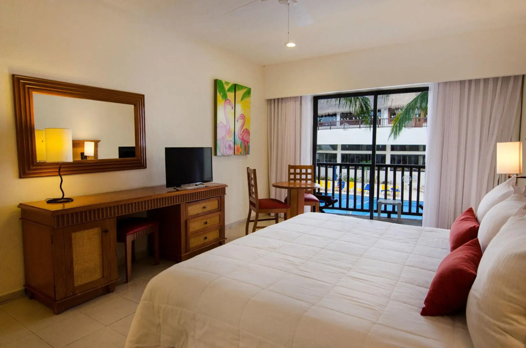 The Reef Coco Beach Resort & Spa- Optional All Inclusive