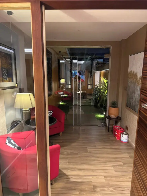 Peravi Residence