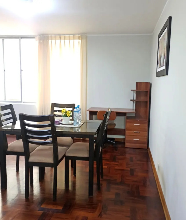 Eral Apartments Country Club