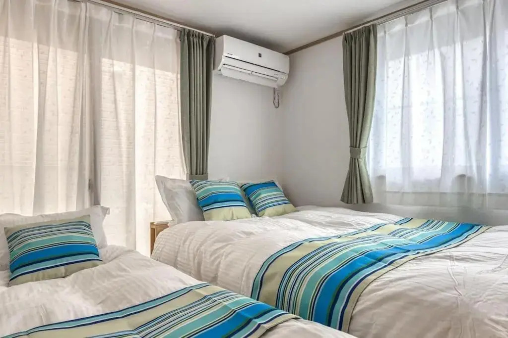 Ikebukuro Station 7 minutes by walk 110 sqm villa
