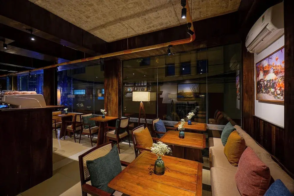 Nexus House Nguyen Binh Khiem - Near Saigon Zoo & Botanical Gardens