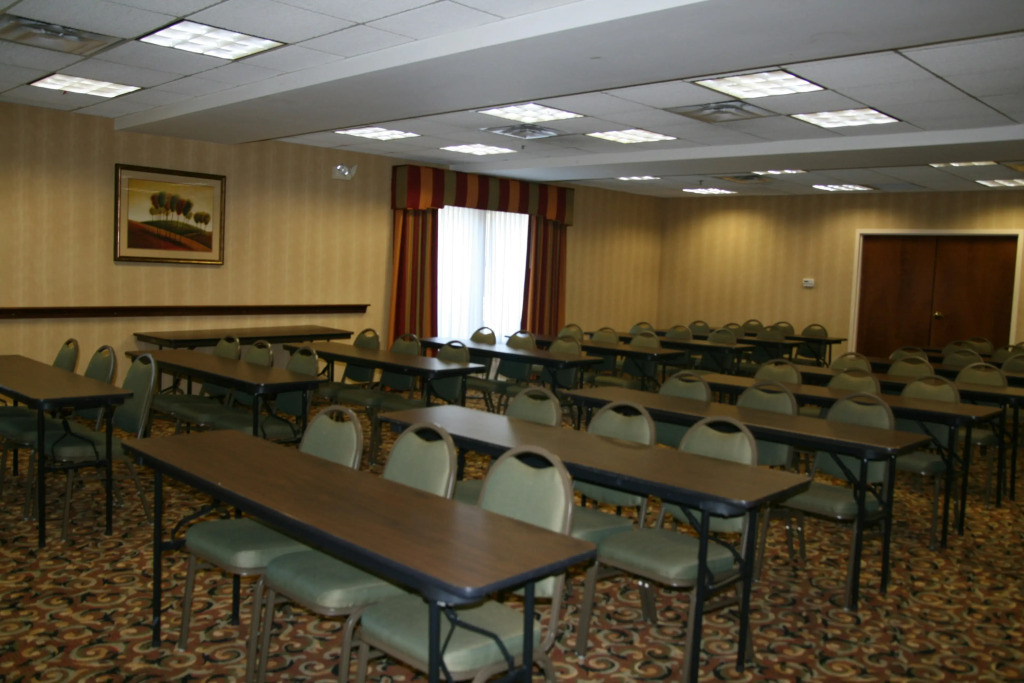 Hampton Inn Adel
