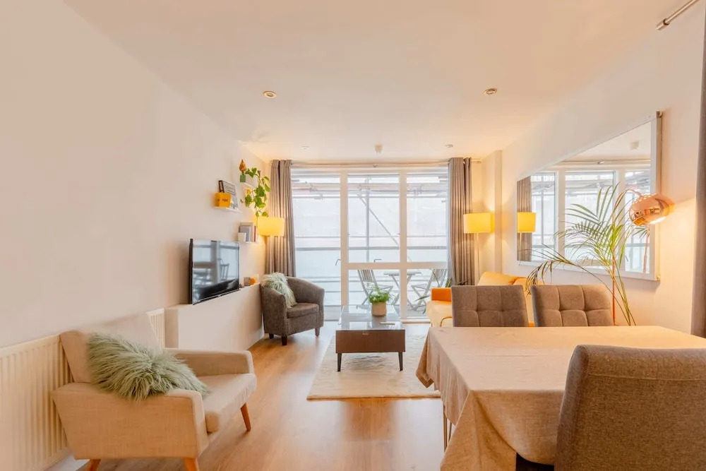 Vibrant & Inviting 1BD Flat, Heart of Haggerston!