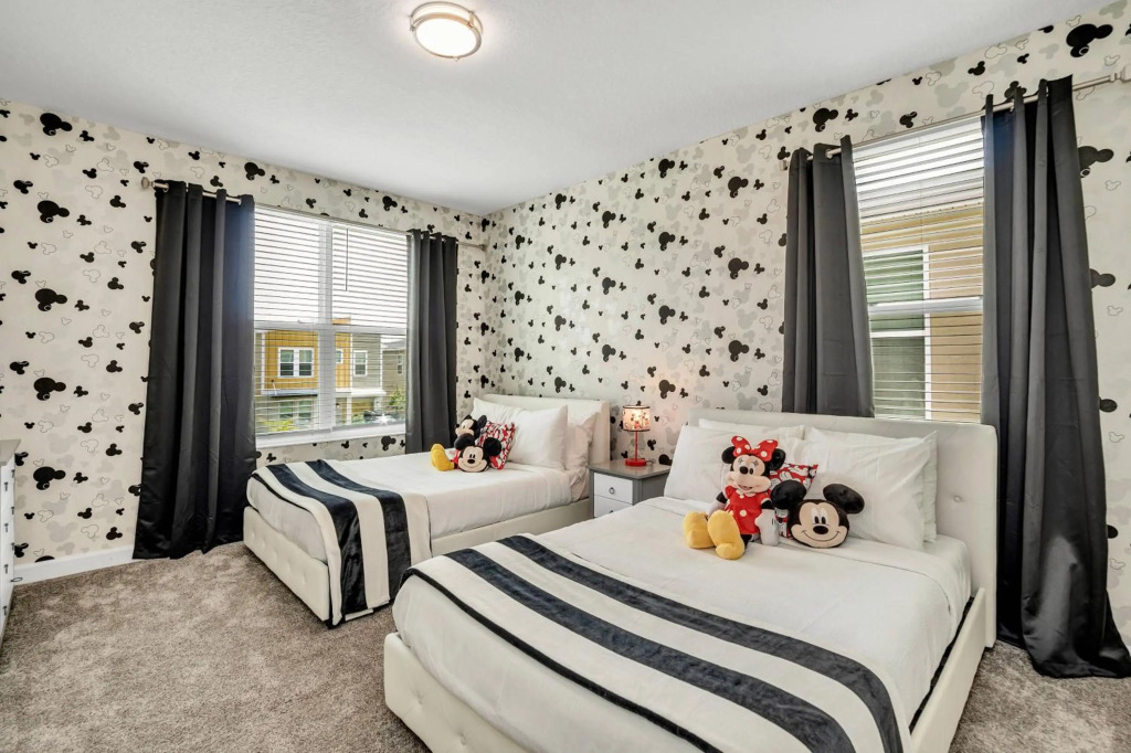Storey Lake Resort 5 Bedroom Vacation Home with Pool
