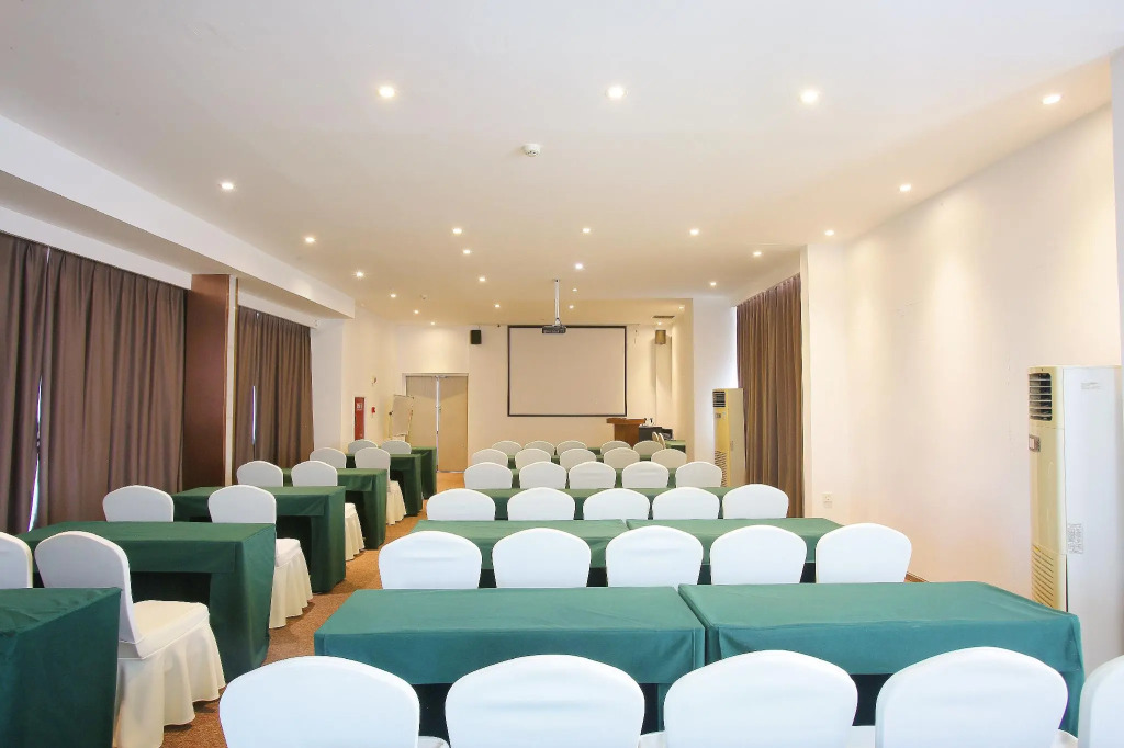 Hanting Hotel Chengdu Happy Valley
