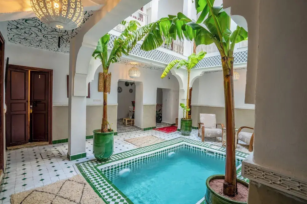 Riad Les Dunes And SPA