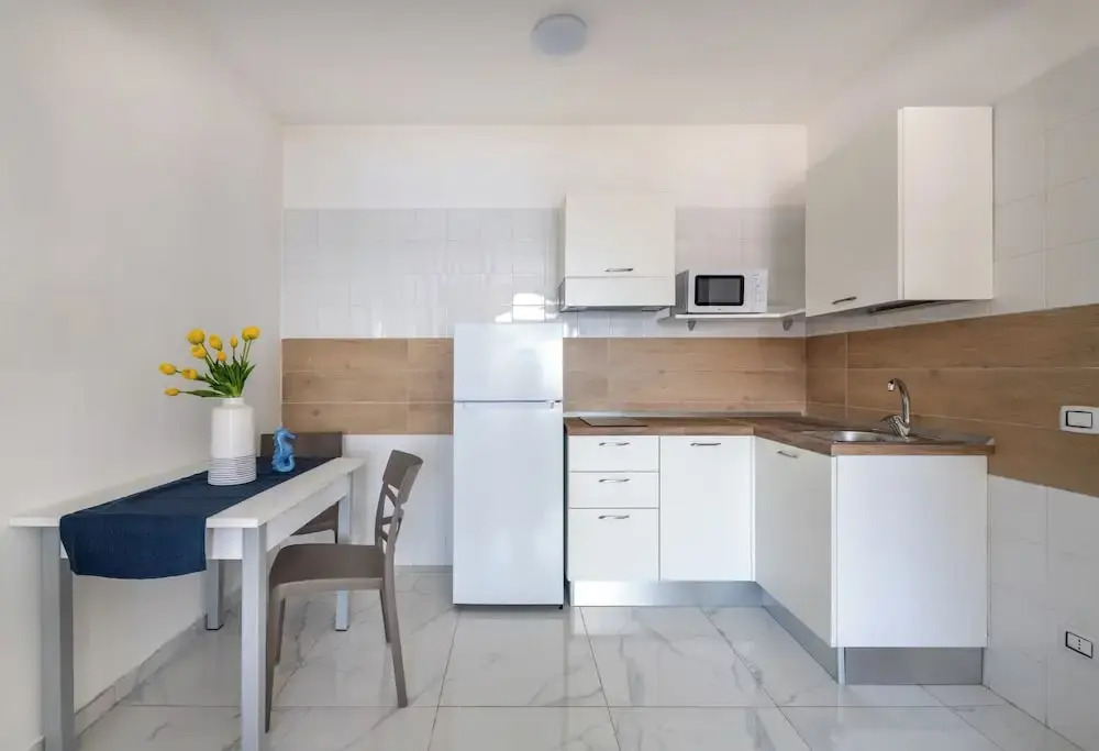 Maelle Apartments