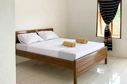 Flores One Love Homestay Hostel and Tours Near Komodo International Airport RedPartner