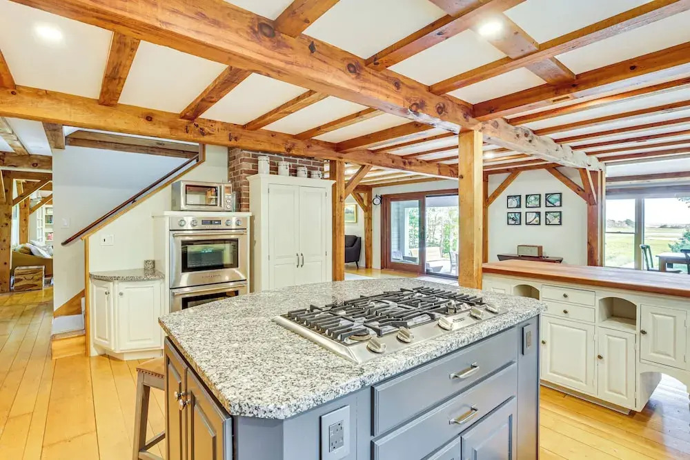 Spacious Kennebunkport Home w/ View, 2 Mi to Beach