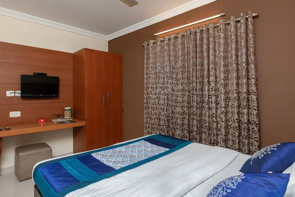 OYO Rooms Santhome High Road