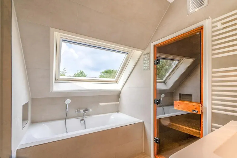 Charming Villa With Sauna and South-facing Garden