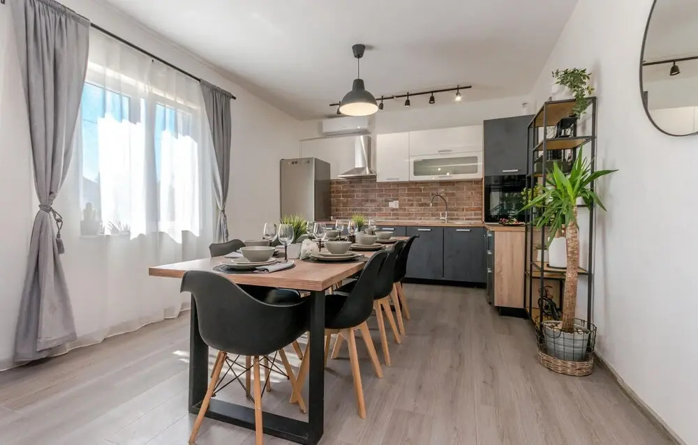 Amazing Home in Tinj With 3 Bedrooms, Wifi and Outdoor Swimming Pool