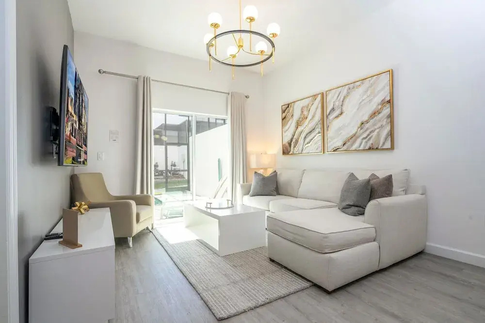 Brand new 4 Bed with Loft Villa for all