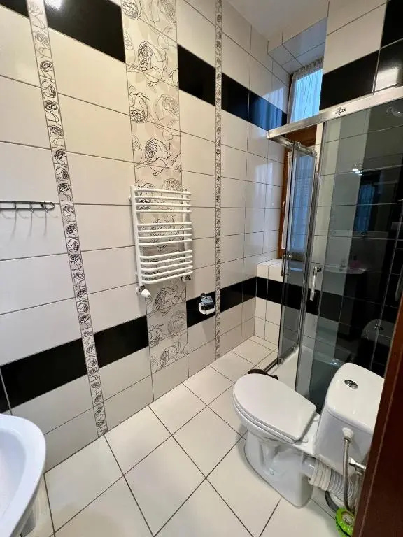 Apartamenty Ostrowiec - Pokoje Gościnne Centrum